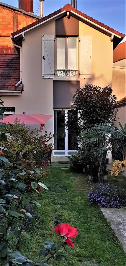 Appartamento The Little House - Non Fumeur L'Hay-les-Roses Esterno foto